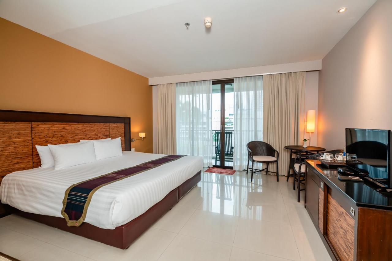 Tara Mantra Cha-Am Resort Extérieur photo