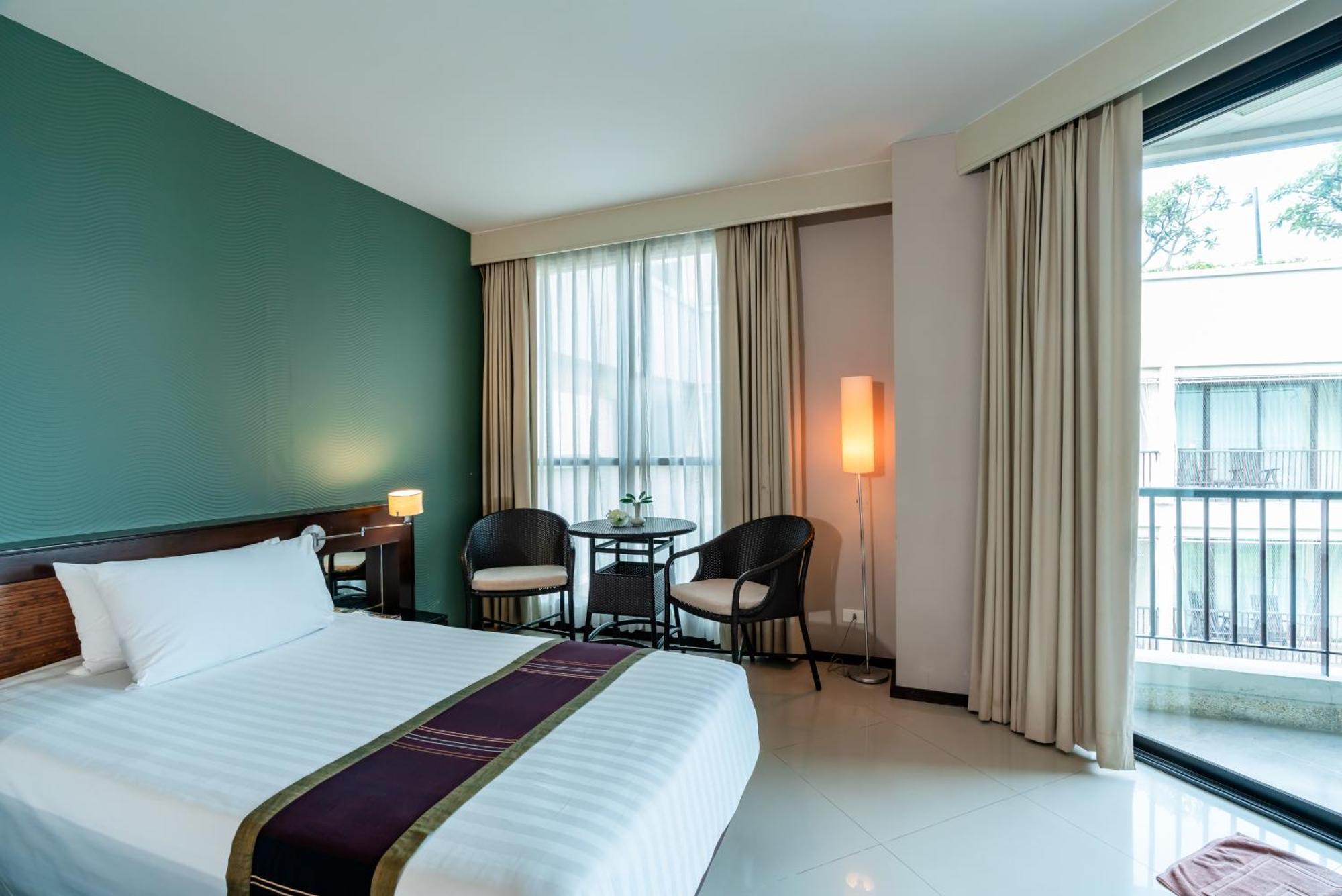 Tara Mantra Cha-Am Resort Extérieur photo